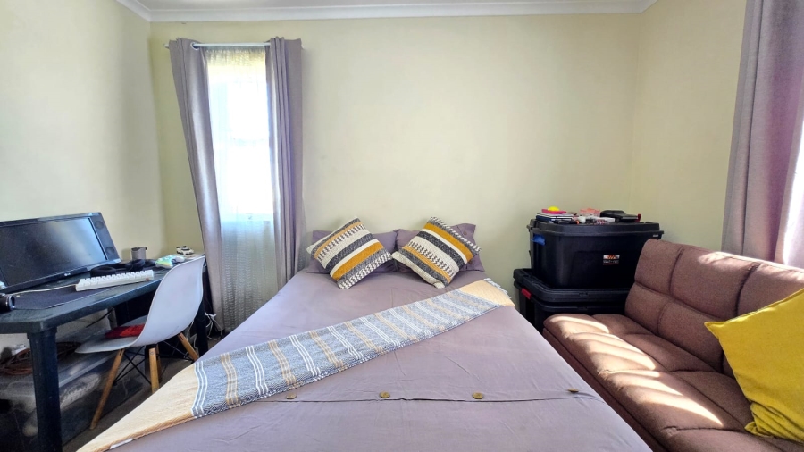 2 Bedroom Property for Sale in Strand Central Western Cape